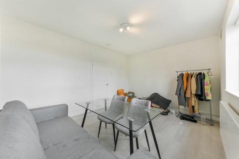 2 bedroom apartment to rent, Wilbraham House, Vauxhall London SW8