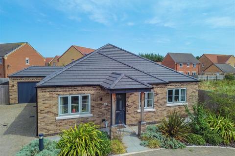 3 bedroom detached bungalow for sale, Spalding Road, Pinchbeck