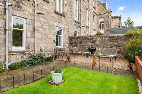 undefined, Victoria Square, Kings Park, FK8