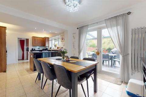 5 bedroom detached house for sale, Bowland Drive, Emerson Valley, Milton Keynes