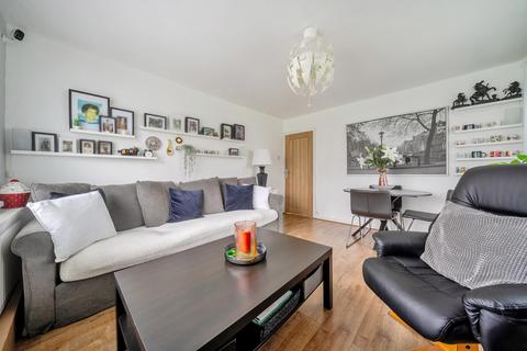 undefined, Snelling Avenue, Northfleet, Gravesend