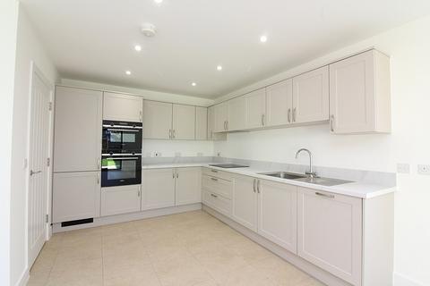 3 bedroom detached house for sale, Meadow Way, Stotfold, Hitchin, SG5