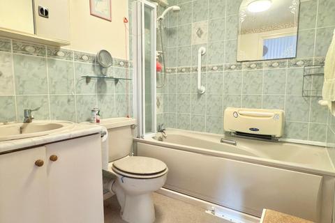 undefined, Station Street, Tewkesbury GL20