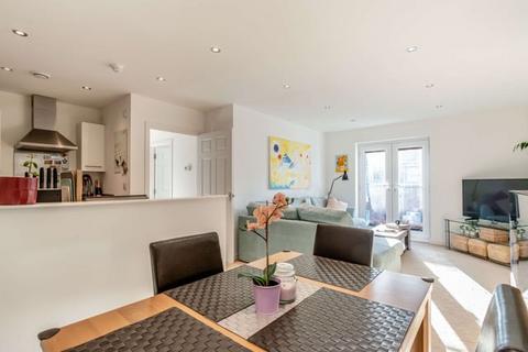 2 bedroom apartment for sale, Scotts Road, Bromley, BR1