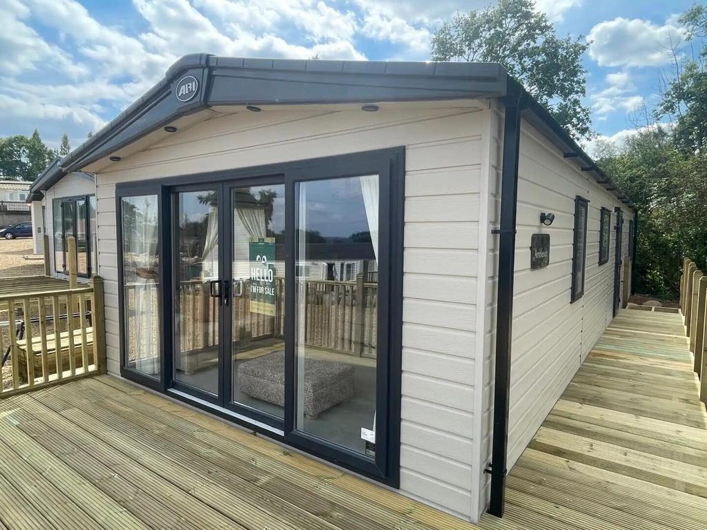 Springfield Retreat Exeter EX6 2 Bed Mobile Home 67 500 springfield-retreat-exeter-ex6-2-bed-mobile-home-67-500