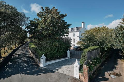 6 bedroom detached house for sale, Le Vieux Beaumont, Jersey JE3