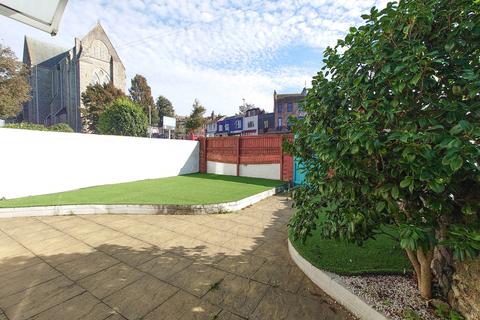 undefined, Wellington Road, Brighton