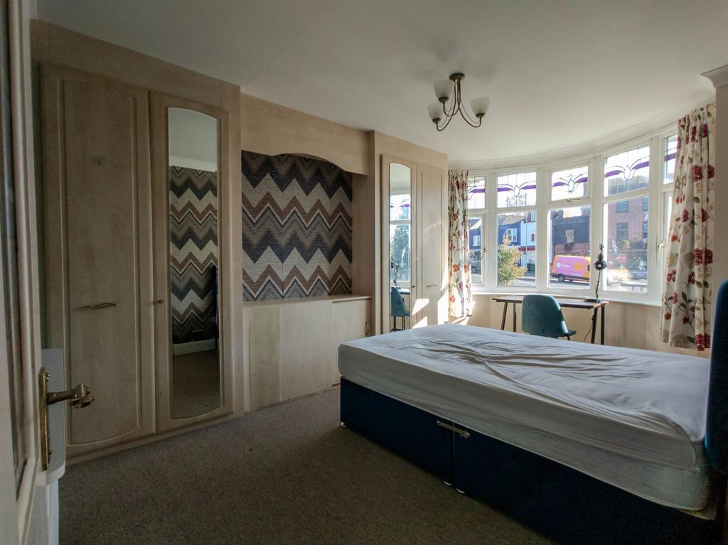 House in Brighton, Round Hill - View 4