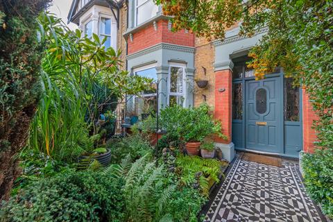 4 bedroom house for sale, Dover Road, Wanstead