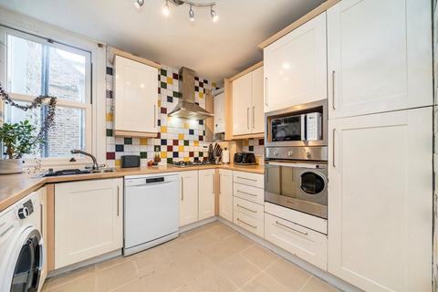 2 bedroom flat for sale, Devonshire Road, London SE23