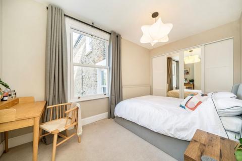 2 bedroom flat for sale, Devonshire Road, London SE23