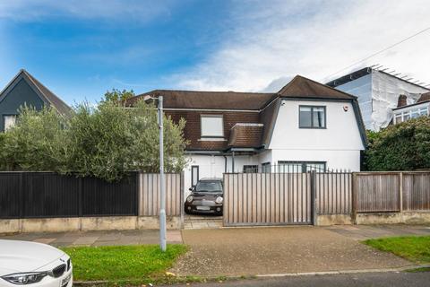 1 bedroom flat to rent, Shaftesbury Avenue, Kenton, HA3