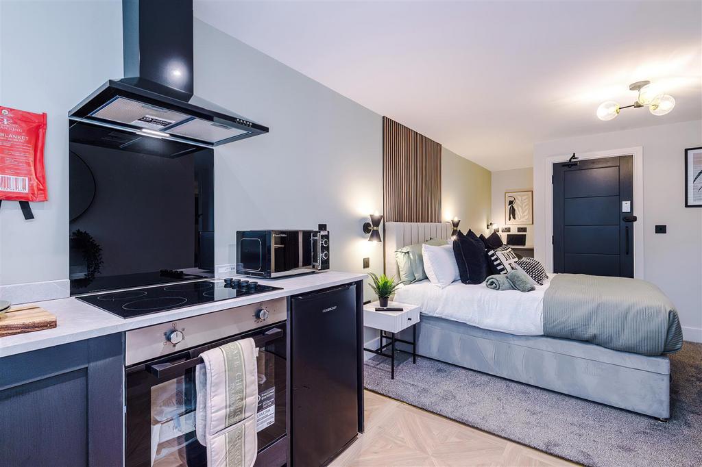 459 Rochdale Old Road-HMO-43.JPG