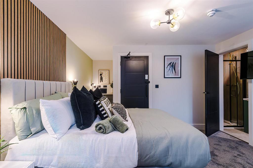459 Rochdale Old Road-HMO-38.JPG