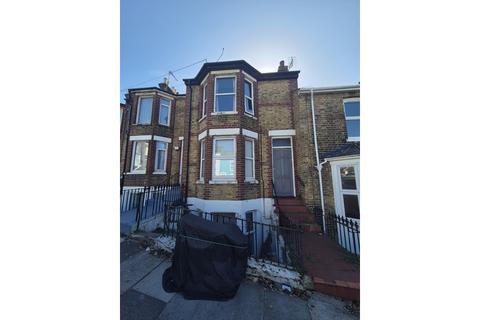 1 bedroom terraced house for sale, Victoria Road, Ramsgate CT11