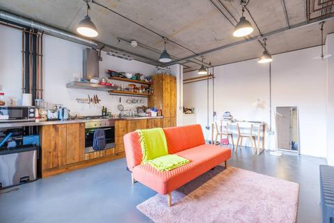 1 bedroom flat to rent, New Inn Broadway, EC2A, Shoreditch, London, EC2A