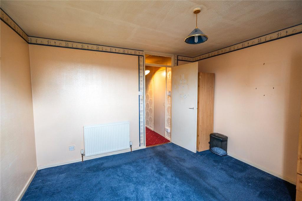 Bedroom 2 (2)