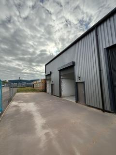 Industrial unit to rent - Progress Drive, Cannock, Staffordshire, WS11