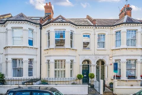 Flat A, 22 Gayville Road, London, SW11 6JP