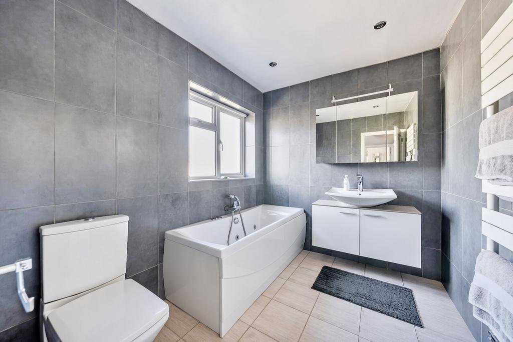 1349209-20-68bed4...