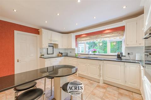 undefined, Anderton Close, Four Oaks
