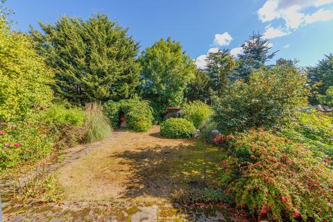 4 bedroom detached house for sale, Enfield EN2
