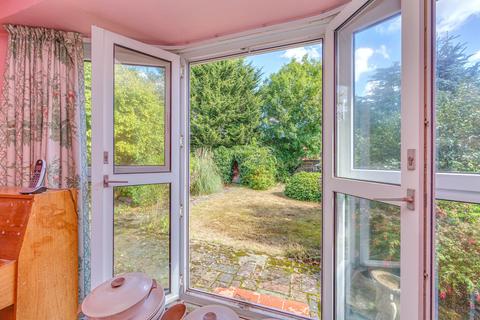 4 bedroom detached house for sale, Enfield EN2