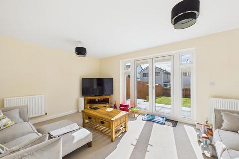 undefined, Clos Y Mametz, Porthcawl CF36