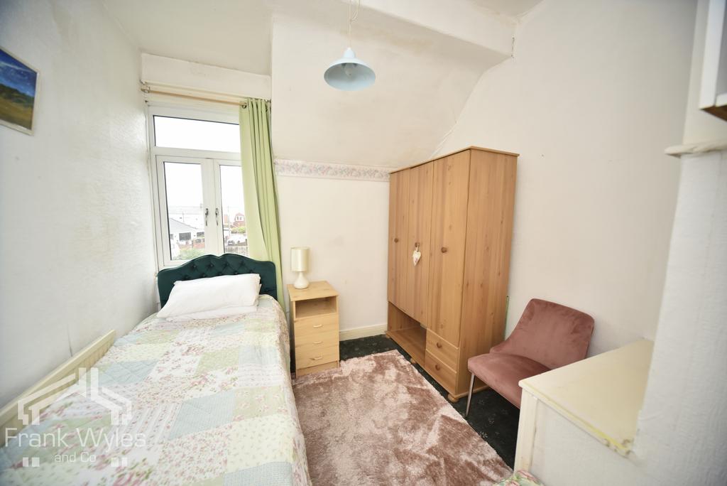  d754739.jpg