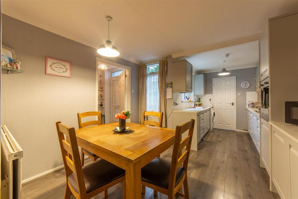 74 Kingsland Walk-13.jpg