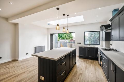 3 bedroom terraced house for sale, Belgrave Road, Wanstead