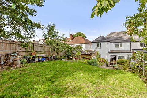 4 bedroom semi-detached house for sale, Wendover Street, High Wycombe HP11