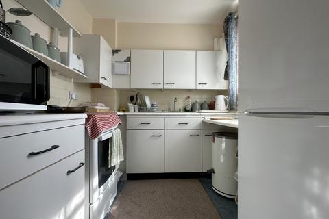 1 bedroom flat for sale, Queen Street, Deal, CT14