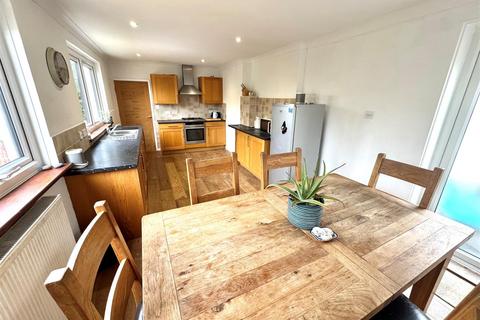 4 bedroom detached house for sale, Exeter Road, Braunton EX33