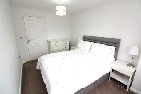 2 bedroom apartment for sale, Fleming House, 4 Nightingale Crescent, RM3