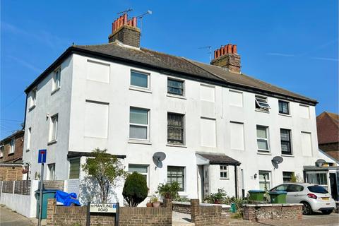 Arundel Road, Littlehampton, BN17