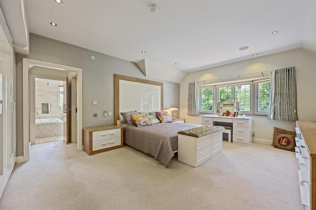 Bedroom 2.jpg