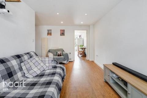 3 bedroom terraced house for sale, Brickhills, Willingham