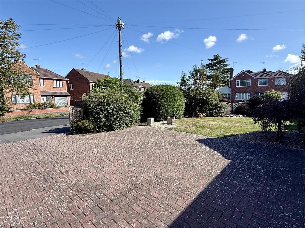 Driveway &amp; Carport