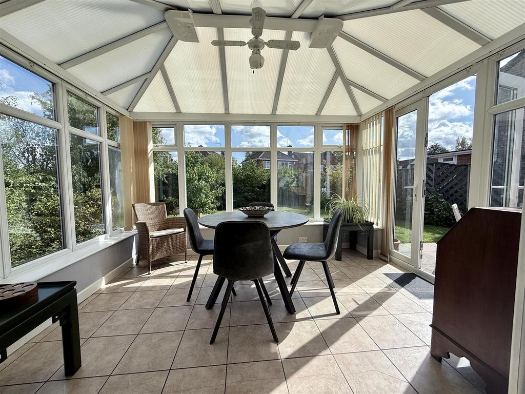 Dining Conservatory