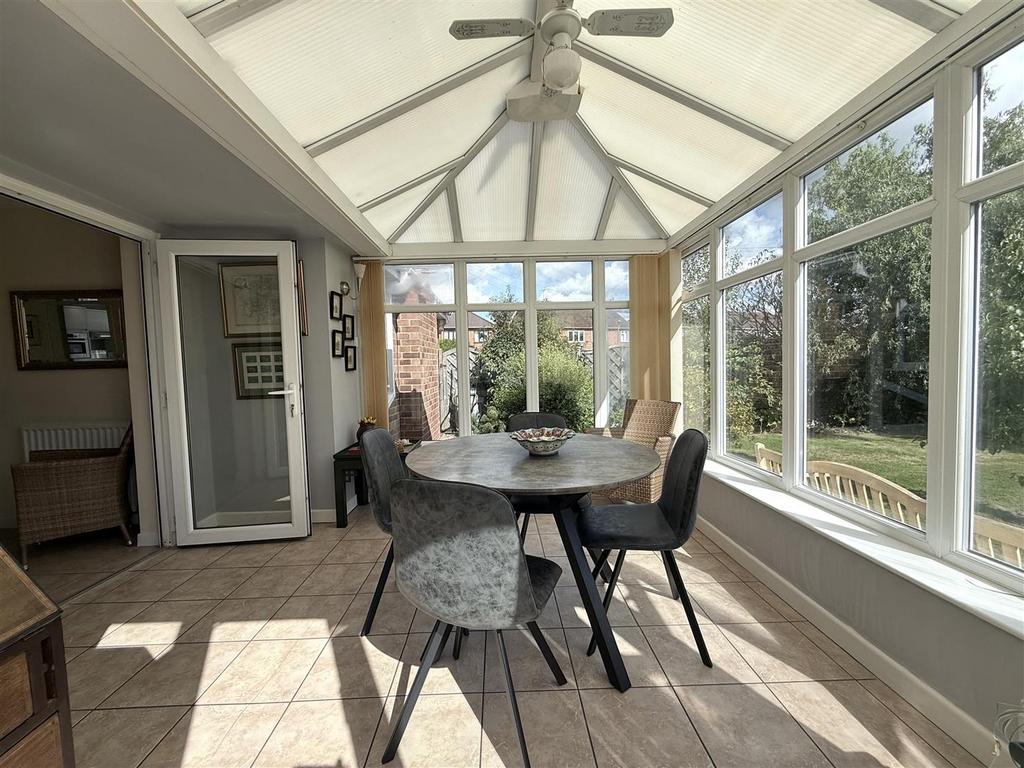 Dining Conservatory