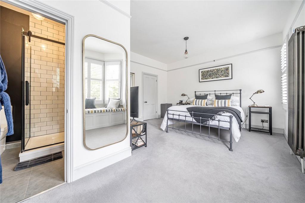 Prinipal Bedroom