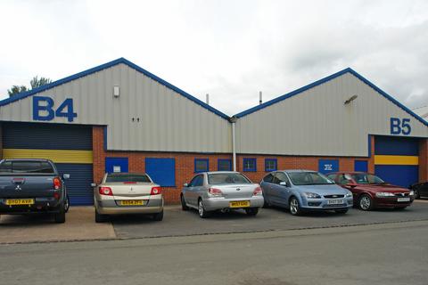 Warehouse to rent, Bridgnorth Rd Madeley TF7 4JB