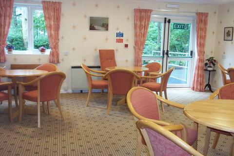 1 bedroom apartment for sale, Guardian Lodge, Peckforton Close, In The Heart Of Gatley Village