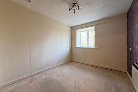 1 bedroom apartment for sale, Guardian Lodge, Peckforton Close, In The Heart Of Gatley Village