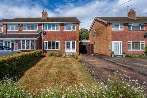 undefined, 16 Queens Road, Calf Heath, Wolverhampton, WV1 7DT