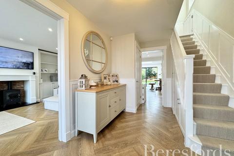 22 Hedingham Road, Hornchurch, RM11 3QA