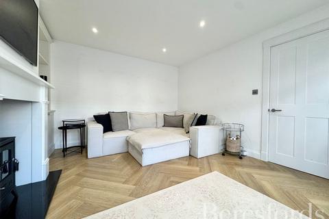 22 Hedingham Road, Hornchurch, RM11 3QA