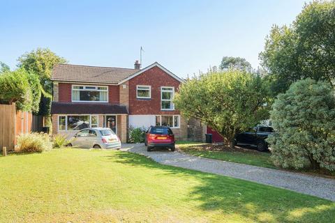Langsmead, Lingfield RH7