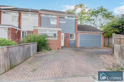 3 bedroom end of terrace house for sale, Boswell Drive, Walsgrave-On-Sowe, Coventry